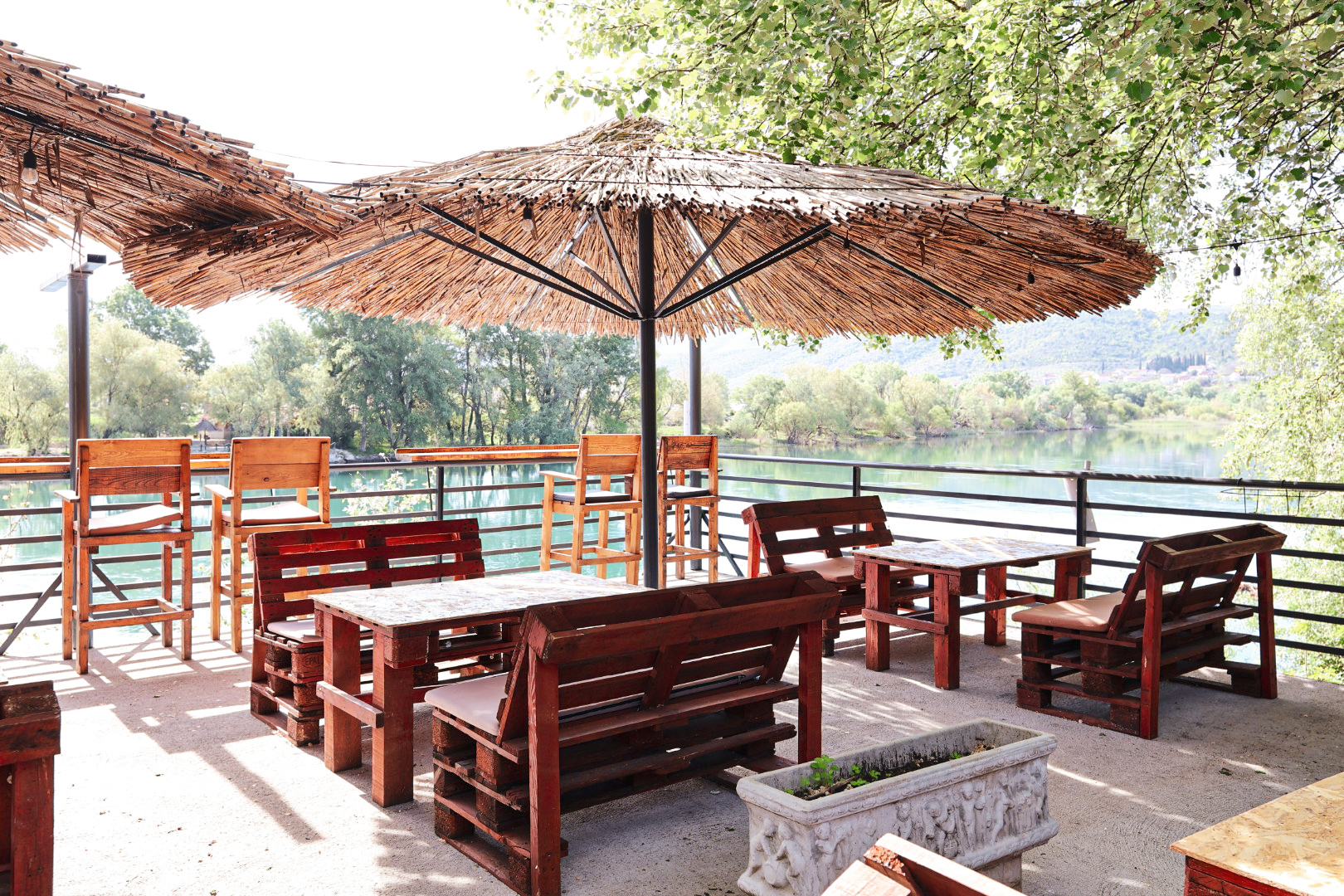 Madera Bar