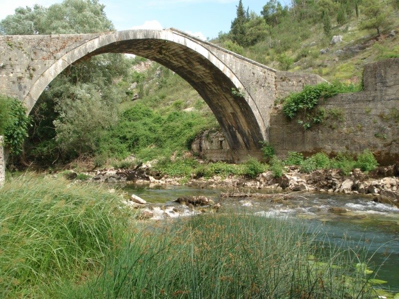 Most u Klepcima